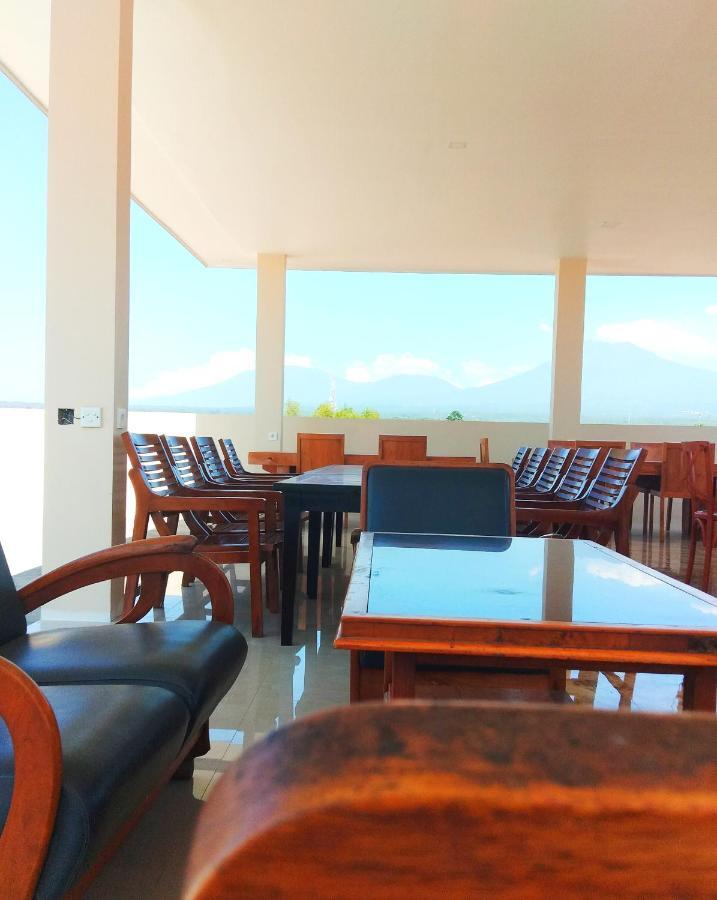 Bluefire Homestay Syariah บันยูวังงี ภายนอก รูปภาพ